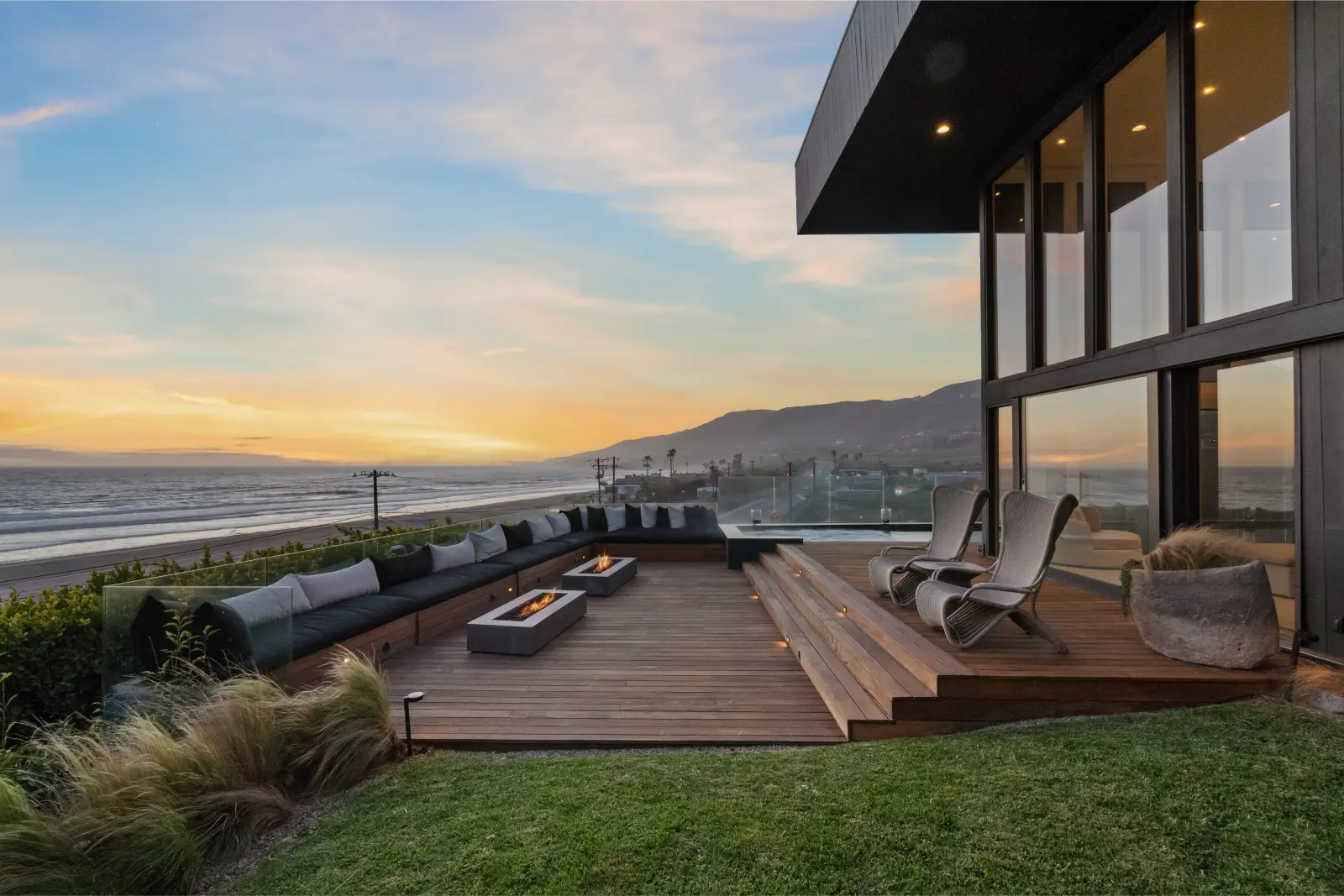 Stay Awhile Villas | Luxury Homes